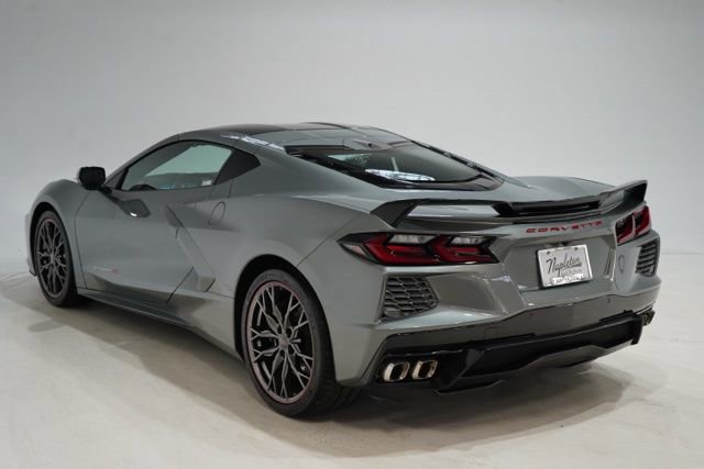 Used 2024 Chevrolet Corvette Stingray Premium Cpe w/ Z51 Performance Package image 5