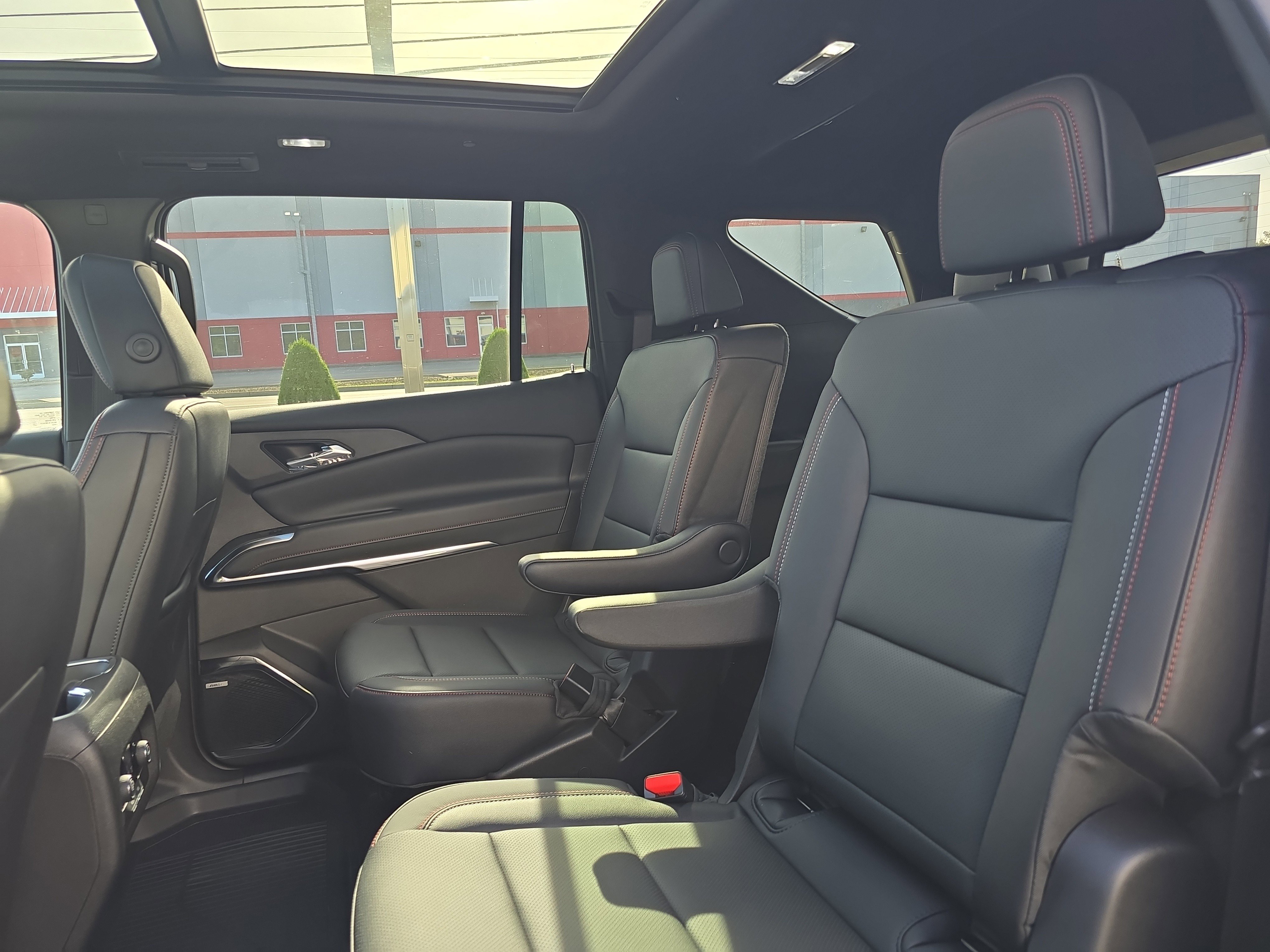 New 2026 Chevrolet Traverse Z71 w/ Enhanced Driving Package image 14