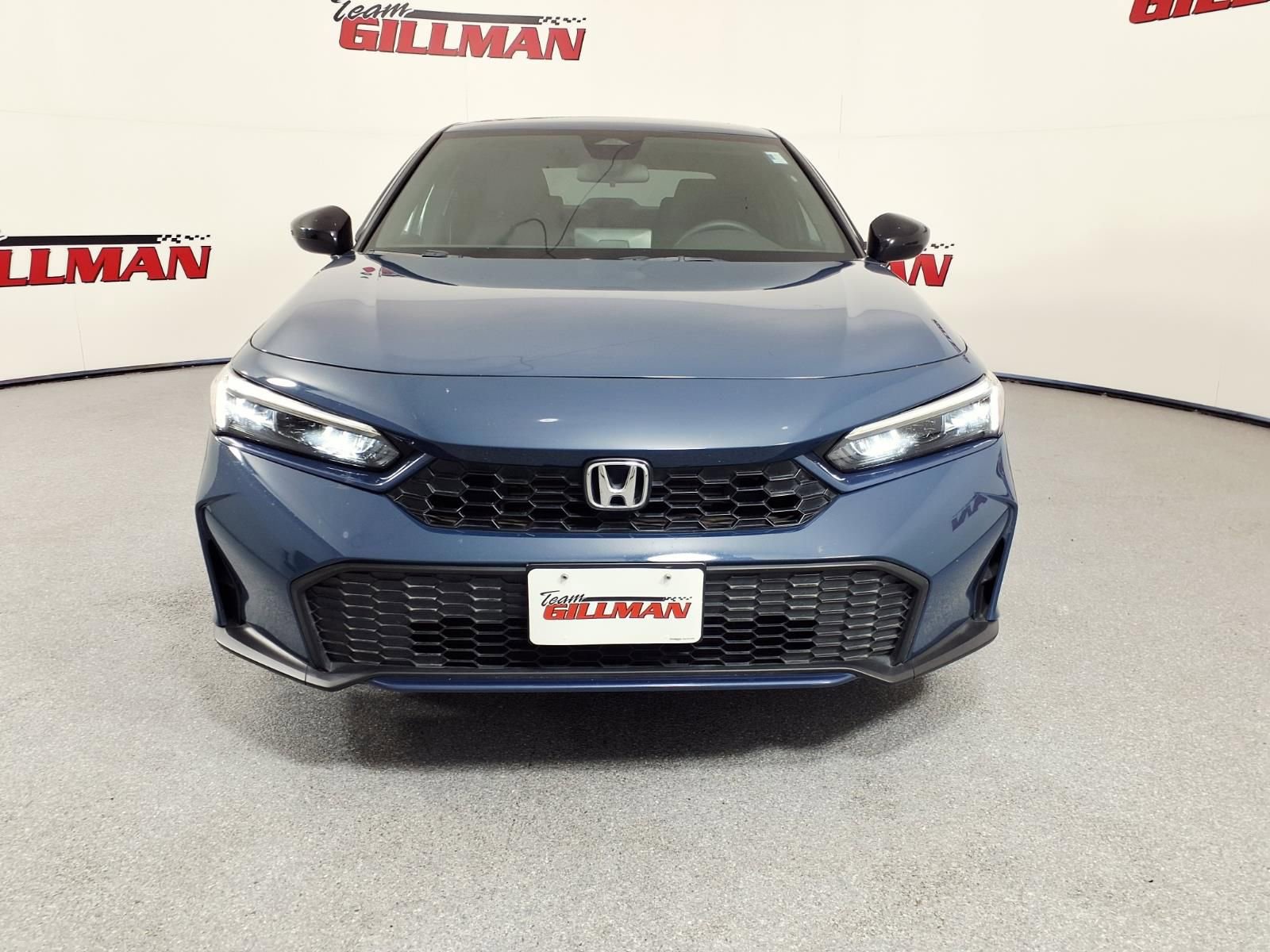 Used 2025 Honda Civic Sport image 4