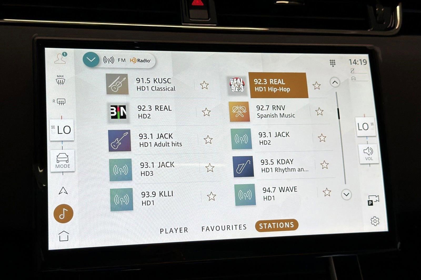 New 2026 Land Rover Range Rover Evoque Dynamic SE AWD/4WD image 23