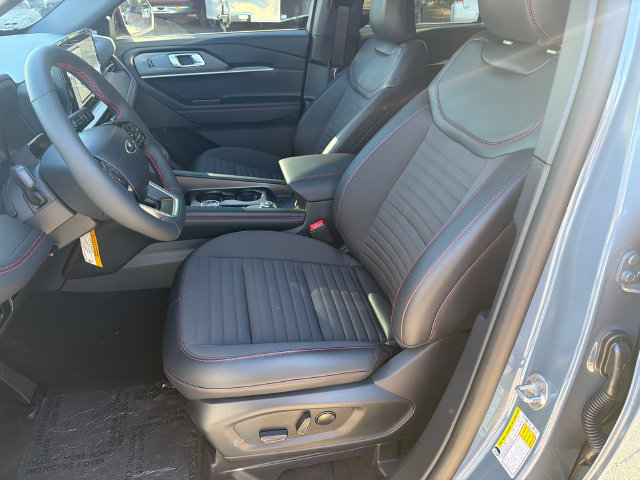 New 2026 Ford Explorer ST-Line w/ ST-Line Street Pack RWD image 11