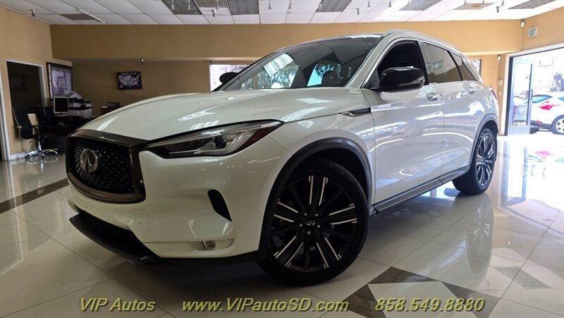 Used 2021 INFINITI QX50 Luxe w/ Appearance Package FWD image 2
