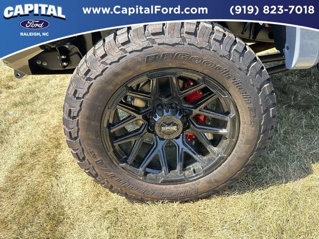 New 2026 Ford F250 Lariat w/ Black Appearance Package AWD/4WD image 13