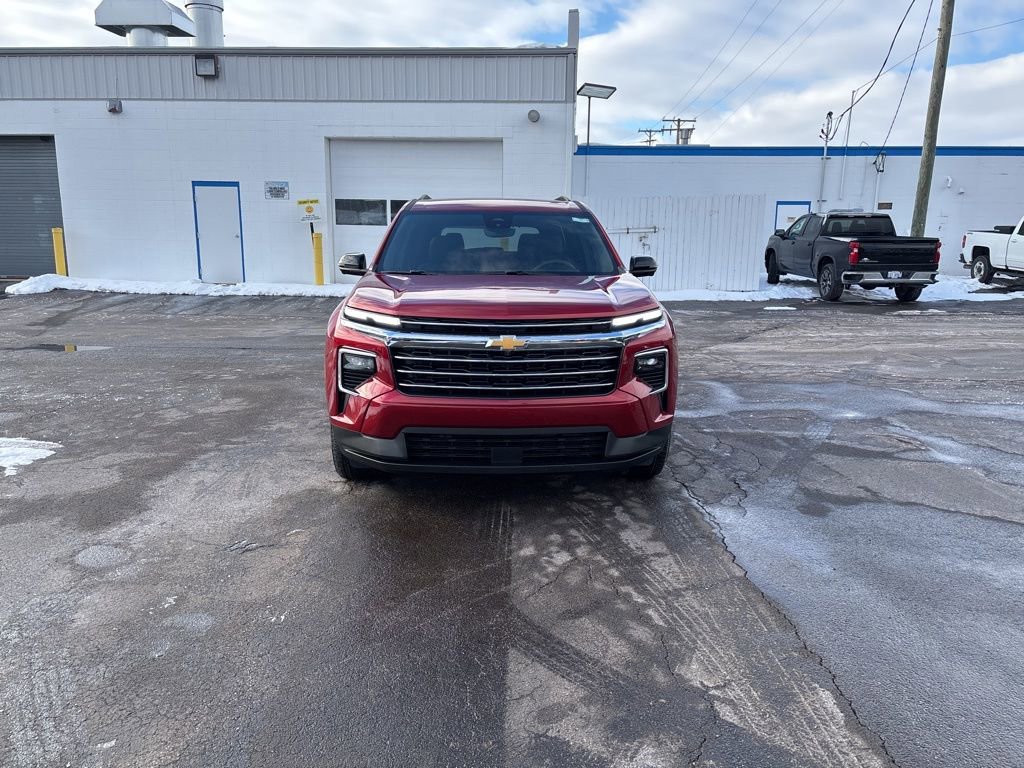 New 2026 Chevrolet Traverse LT w/ Driver Confidence Package image 2