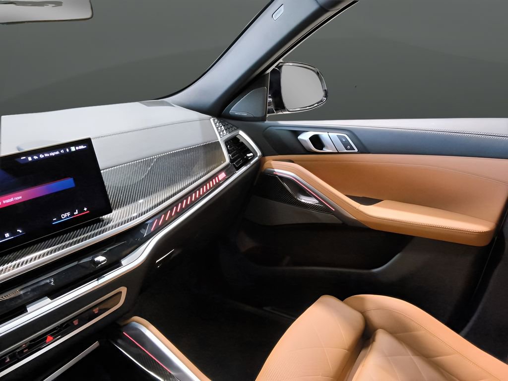 Used 2026 BMW X6 M60i image 16