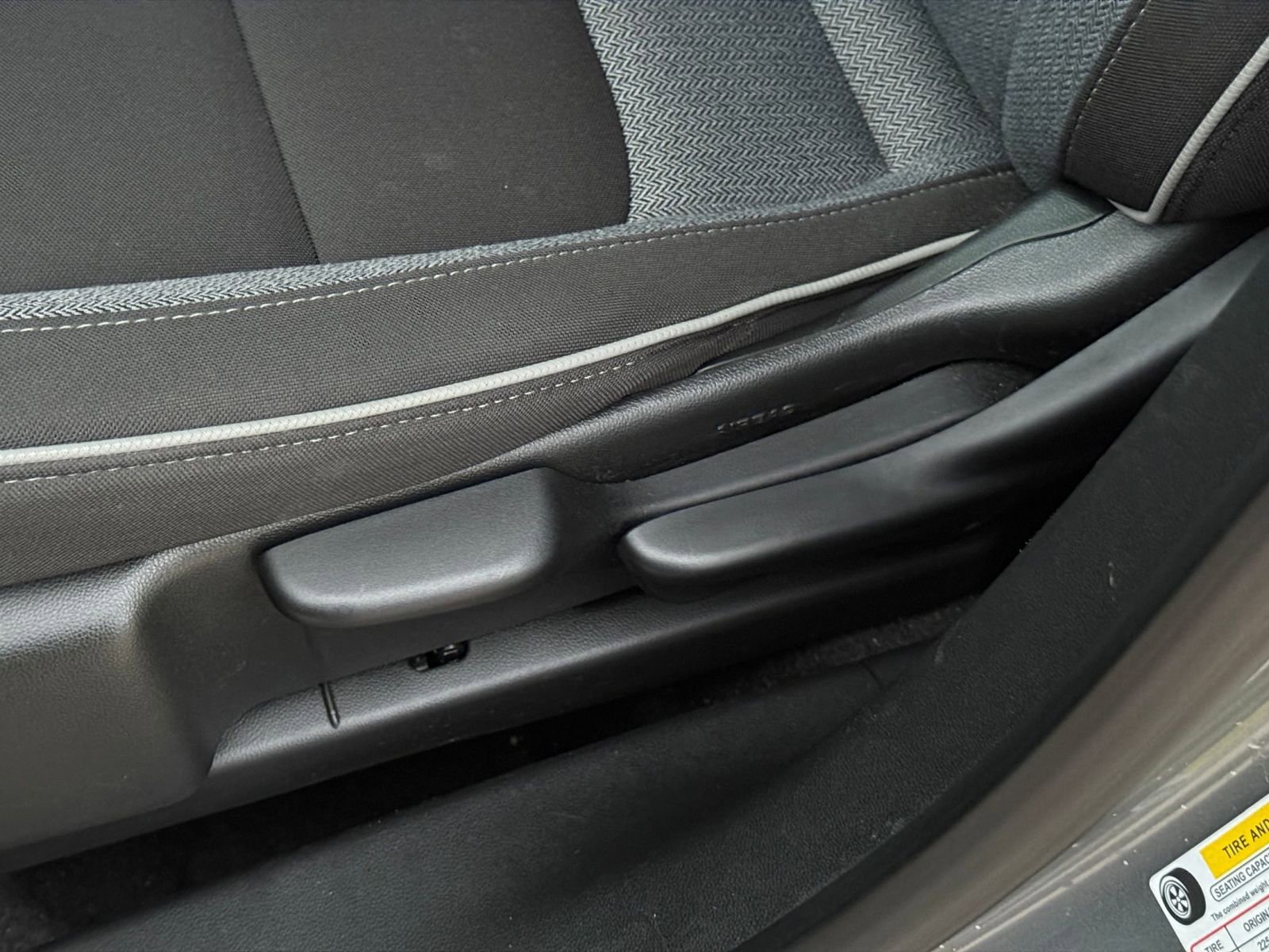 Used 2025 Chevrolet TrailBlazer LT image 23