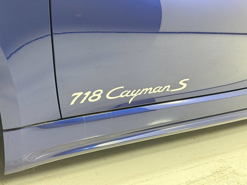 Certified 2024 Porsche 718 Cayman S RWD image 12