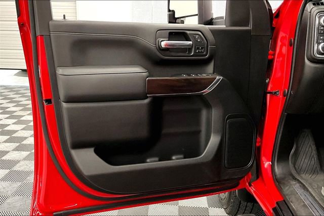 Used 2023 GMC Sierra 3500 SLT w/ SLT Convenience Package AWD/4WD image 22
