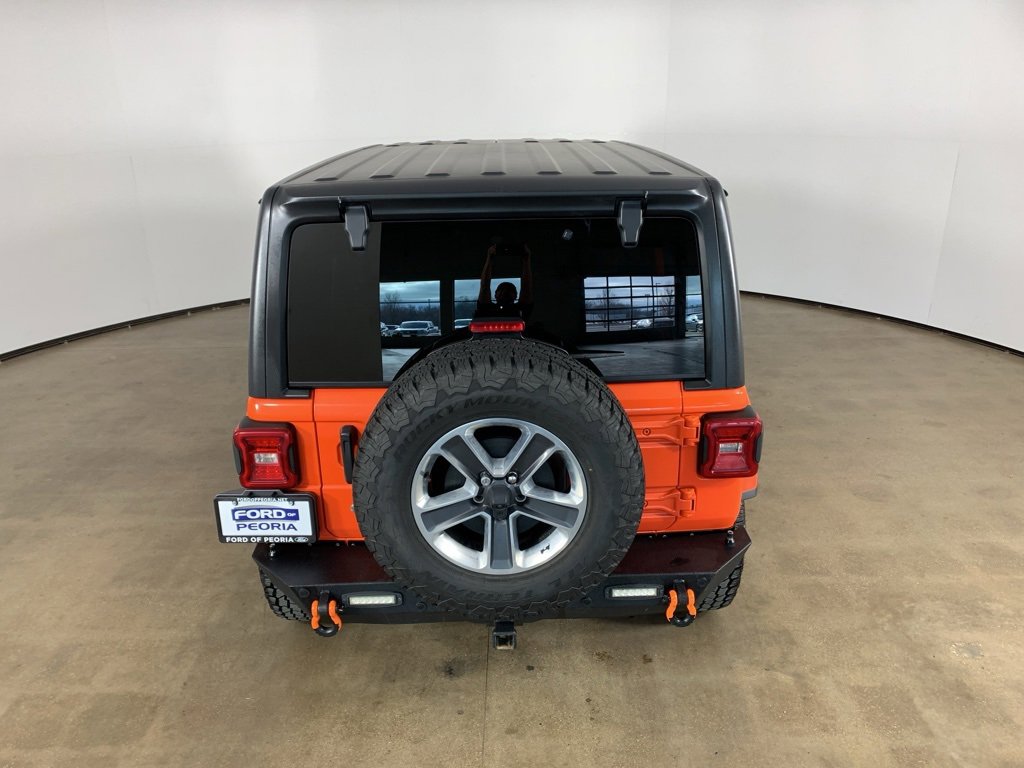 Used 2018 Jeep Wrangler Unlimited Sahara image 11