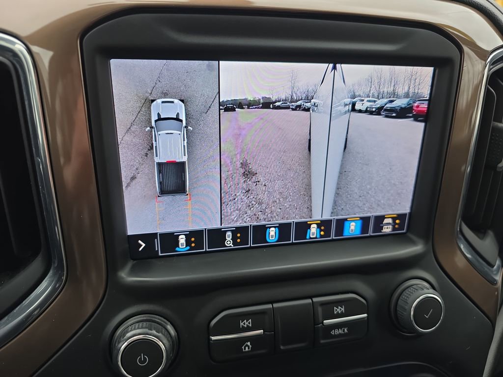 Used 2022 Chevrolet Silverado 3500 High Country w/ Z71 Off-Road Package image 28