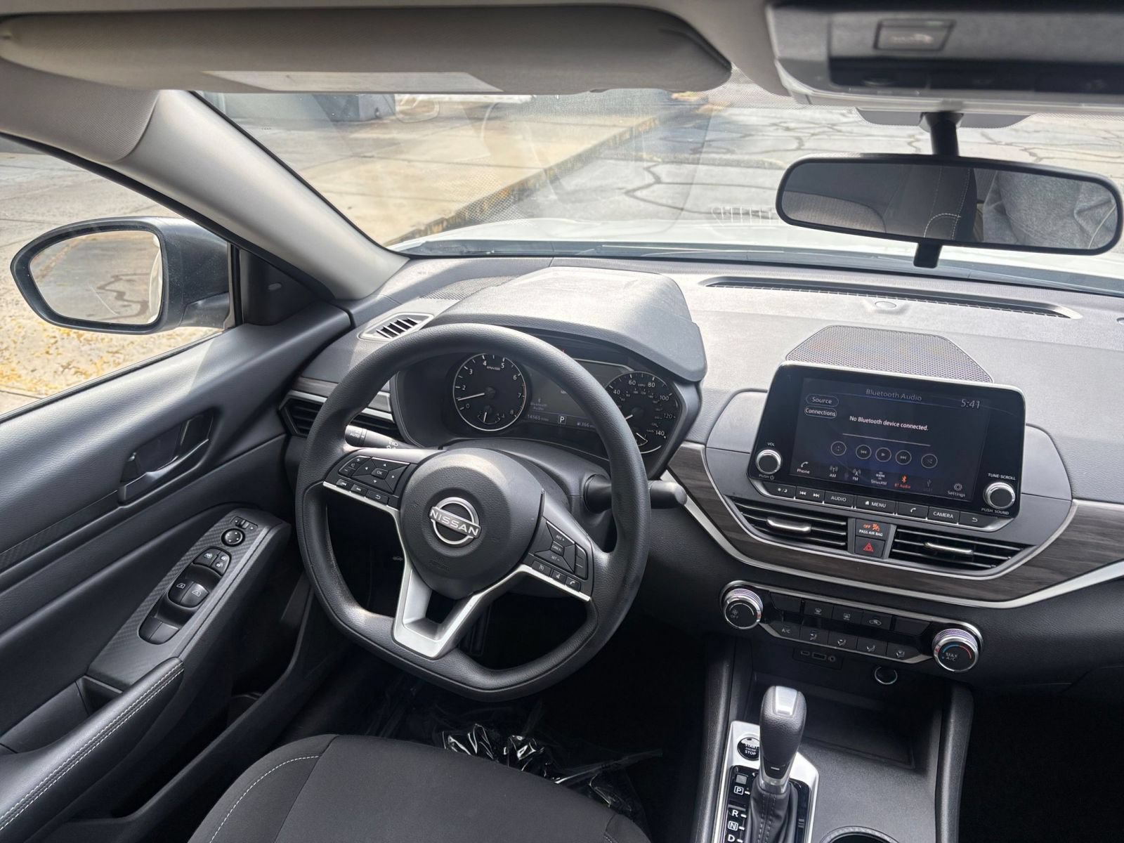Used 2026 Nissan Altima 2.5 SV FWD image 33