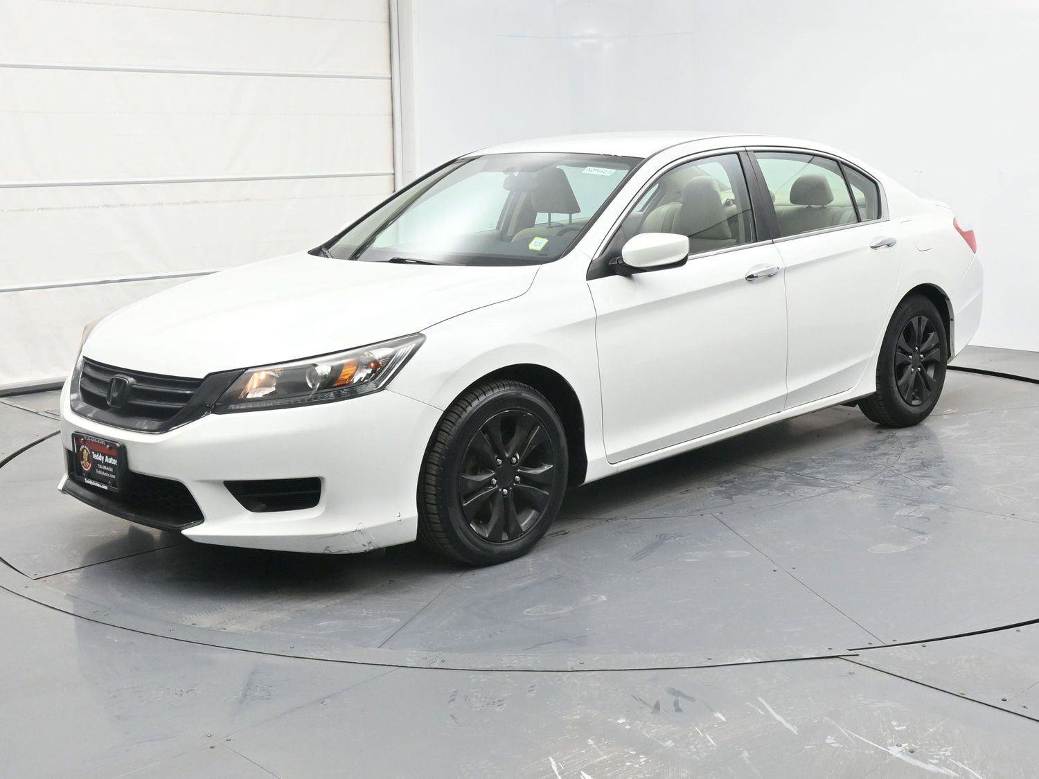 Used 2013 Honda Accord LX image 1