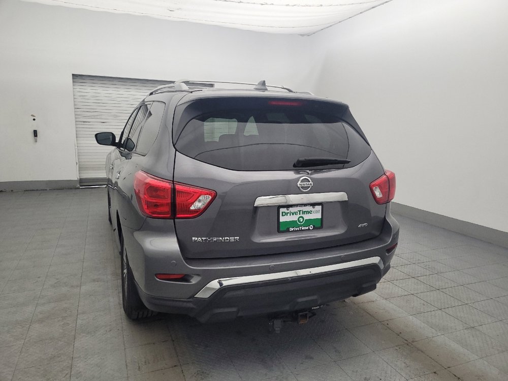 Used 2019 Nissan Pathfinder S AWD/4WD image 5