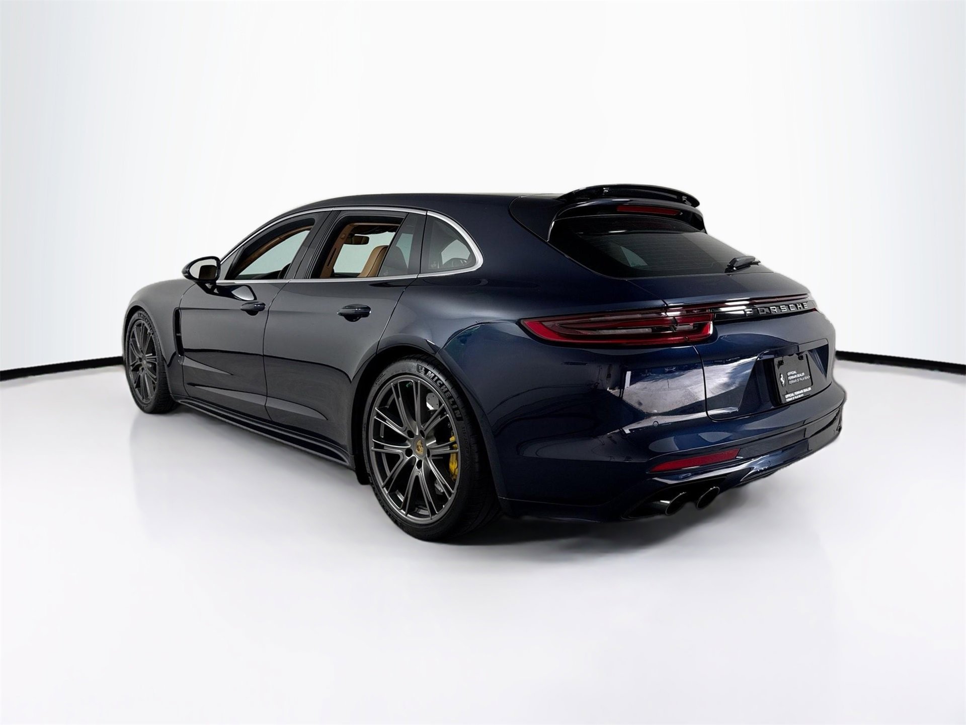 Used 2019 Porsche Panamera Turbo Sport Turismo image 5