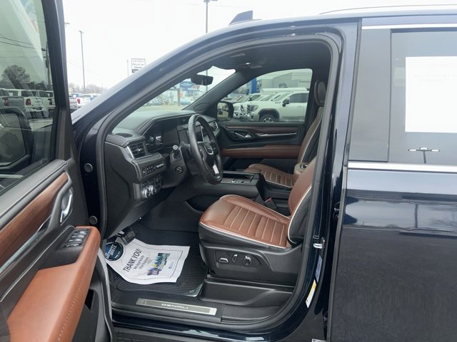 Used 2024 GMC Yukon Denali Ultimate image 13