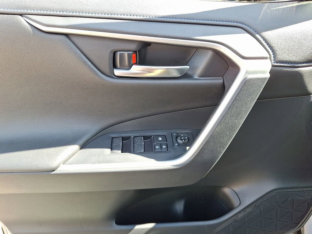 Used 2023 Toyota RAV4 XSE image 13