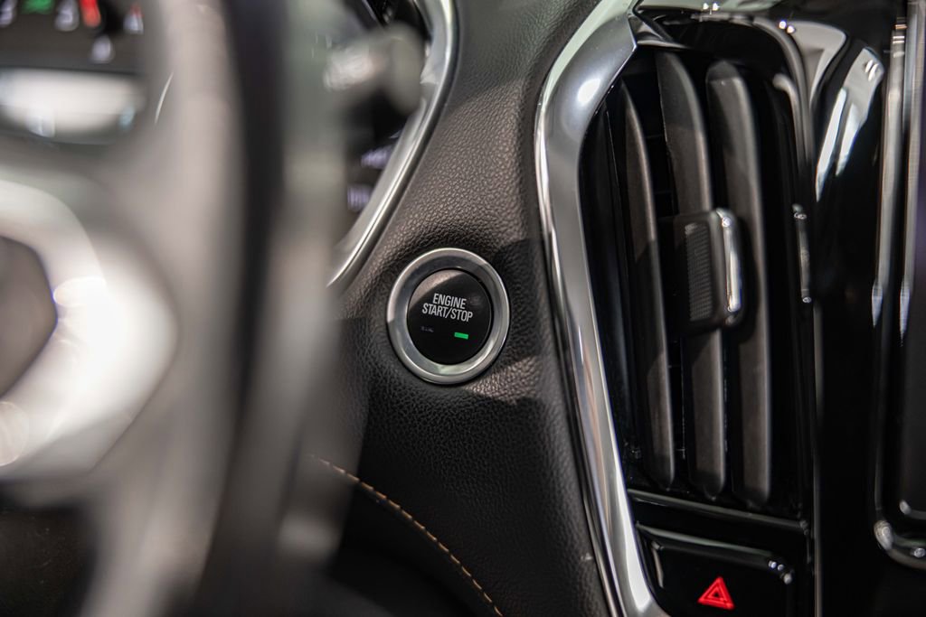 Used 2019 Chevrolet Traverse LT w/ LPO, Floor Liner Package image 28