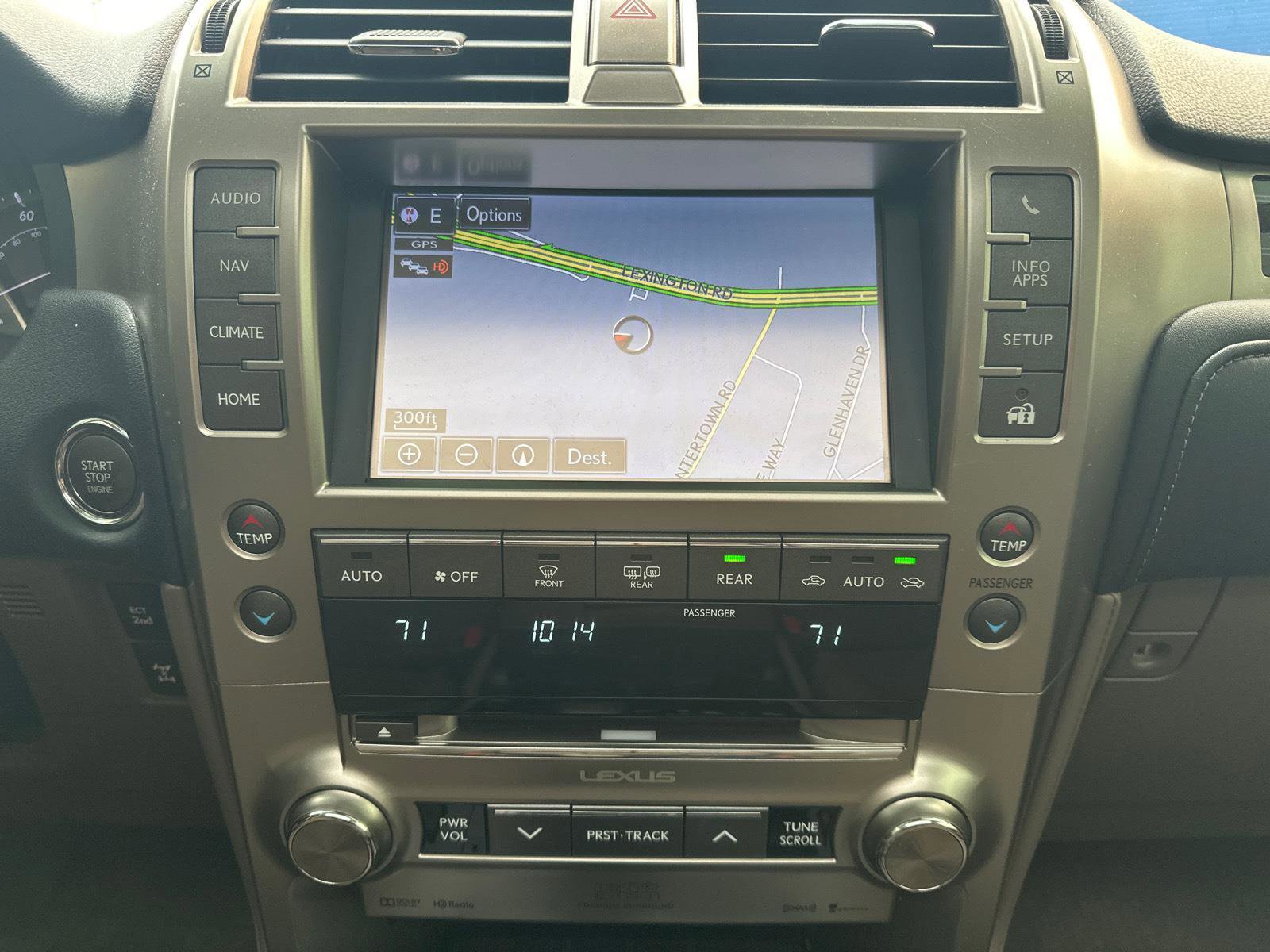 Used 2021 Lexus GX 460 Premium w/ Accessory Package image 7