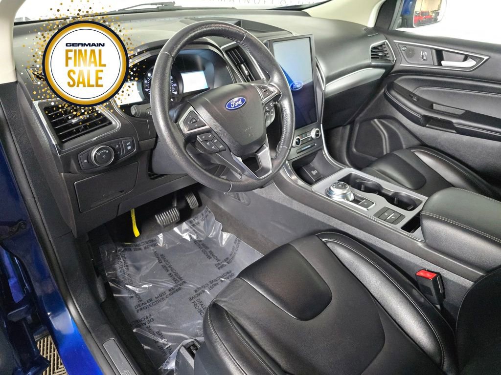 Used 2022 Ford Edge Titanium image 16