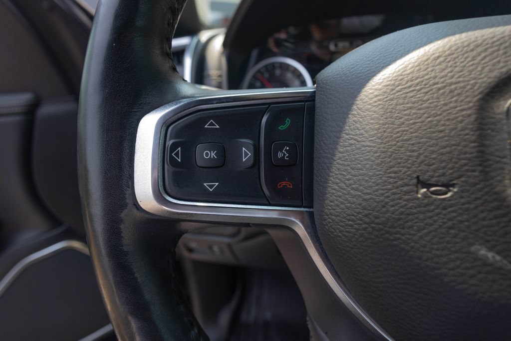 Used 2019 RAM 1500 Laramie AWD/4WD image 25