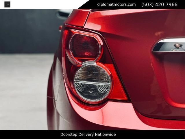 Used 2015 Chevrolet Sonic LT w/ Wheels and Fog Lamp Package FWD image 15