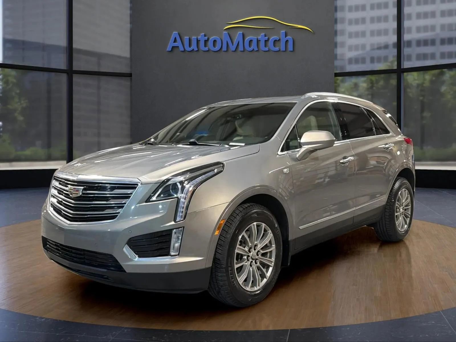 Used 2019 Cadillac XT5 Luxury AWD/4WD image 3