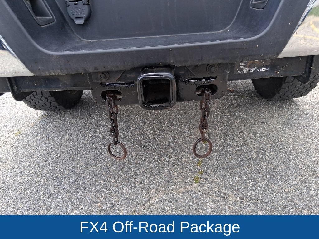 Used 2017 Ford F250 XLT w/ FX4 Off-Road Package AWD/4WD image 7