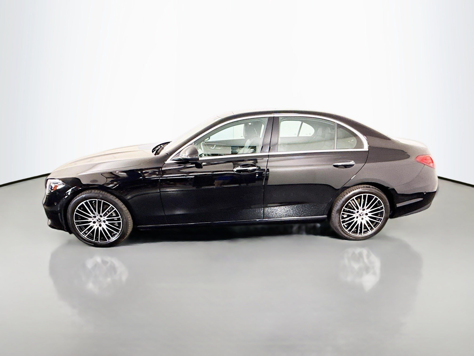 Used 2026 Mercedes-Benz C 300 Sedan image 6
