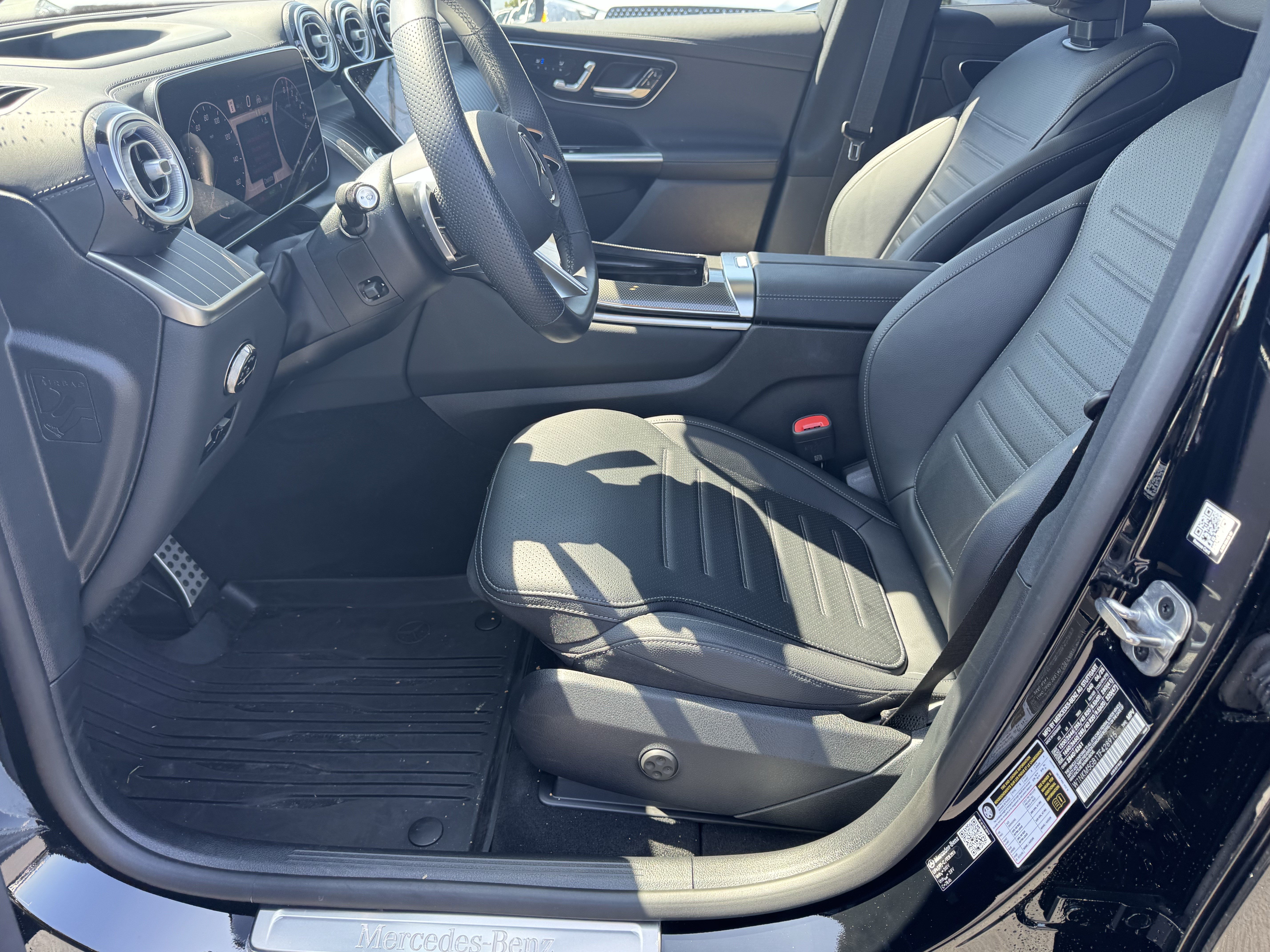 Certified 2026 Mercedes-Benz GLC 350e 4MATIC image 16
