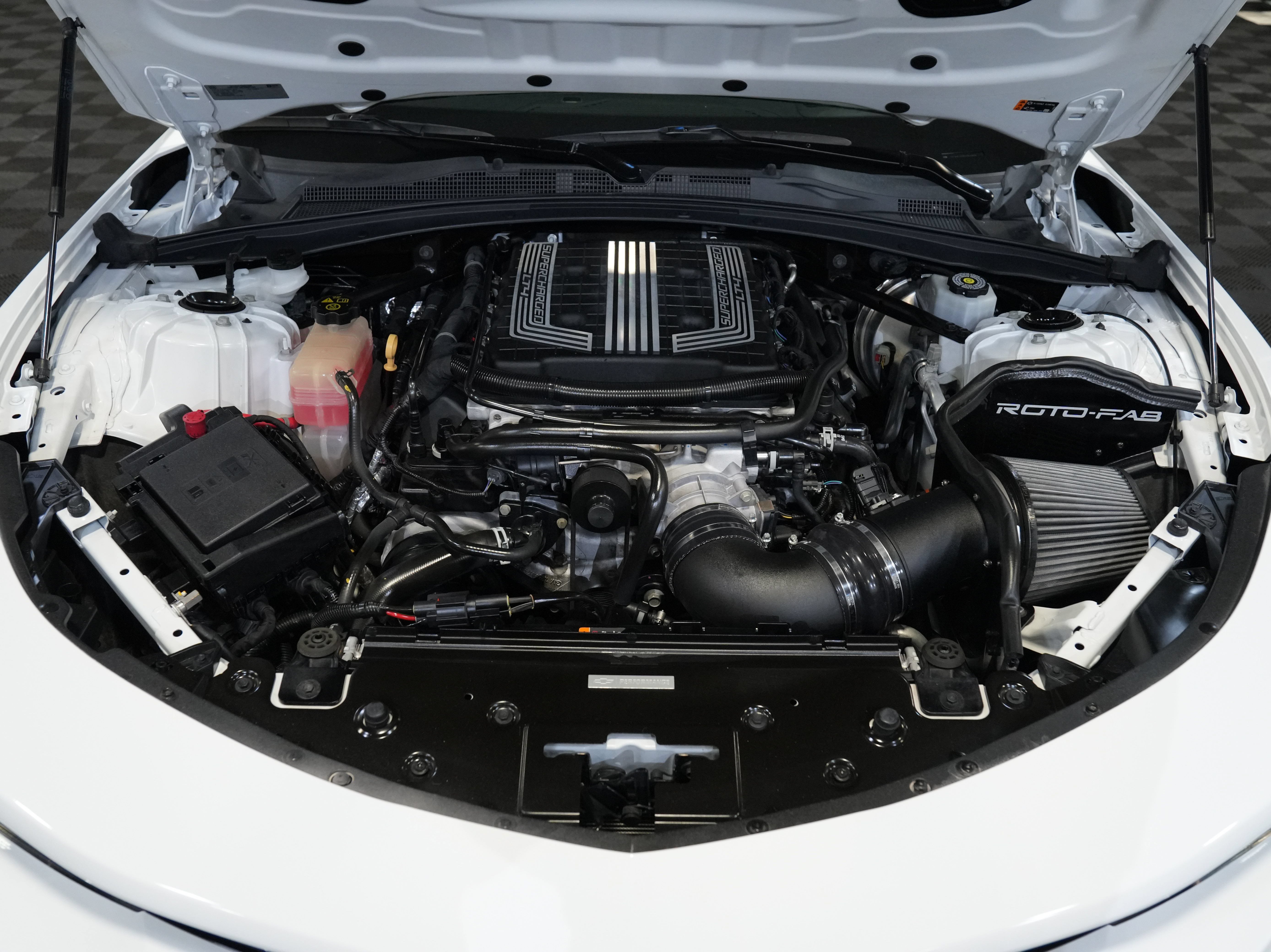 Used 2018 Chevrolet Camaro ZL1 RWD image 46