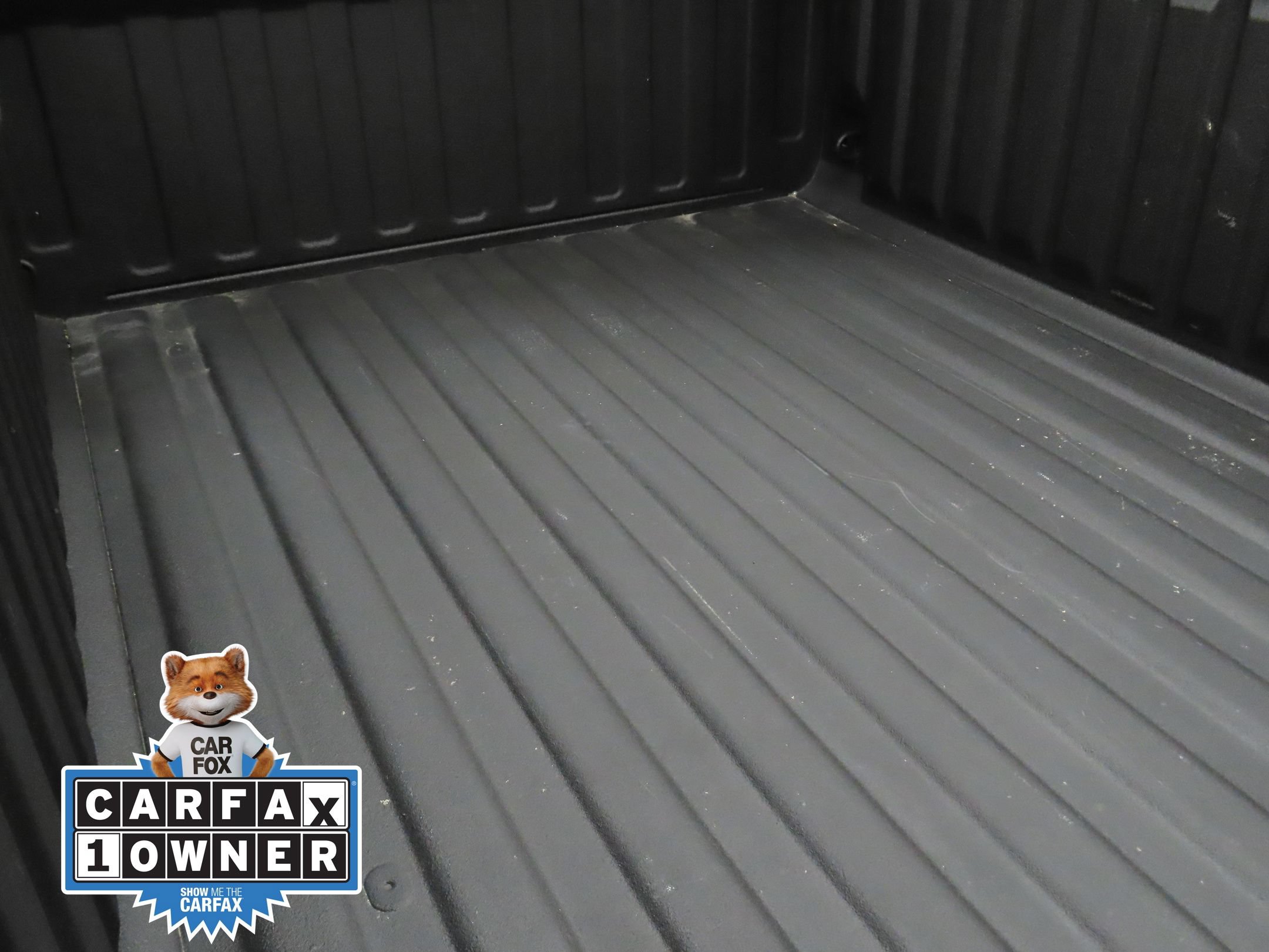 Used 2024 RAM 1500 Laramie AWD/4WD image 23
