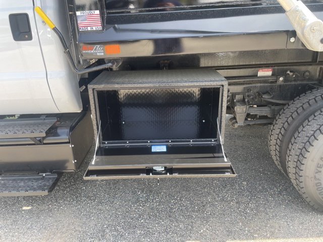 New 2025 Ford F650 2WD Regular Cab Super Duty image 14