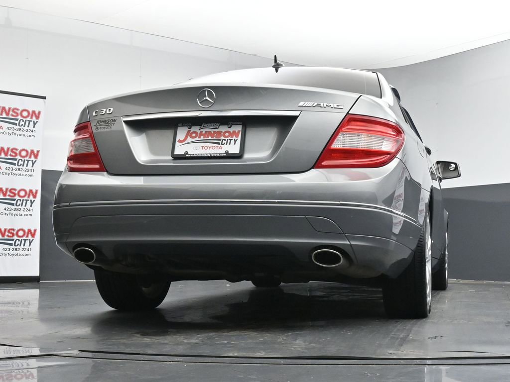 Used 2010 Mercedes-Benz C 300 Sedan image 37