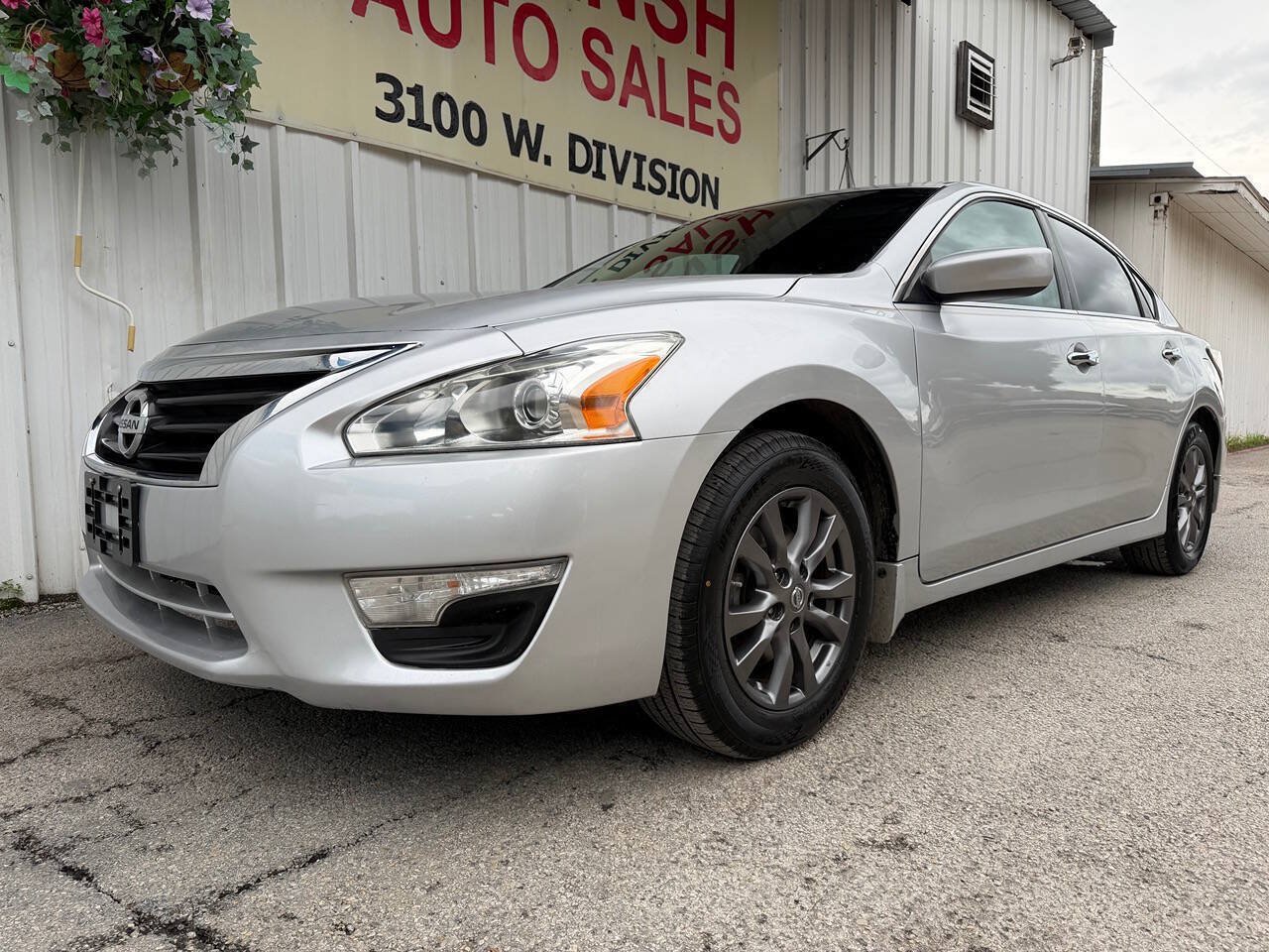 Used 2015 Nissan Altima 2.5 S w/ Special Edition Package FWD image 7