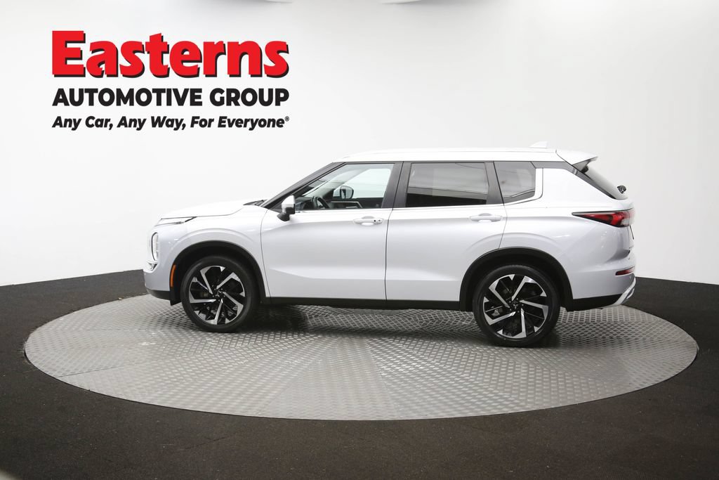 Used 2024 Mitsubishi Outlander SE AWD/4WD image 60