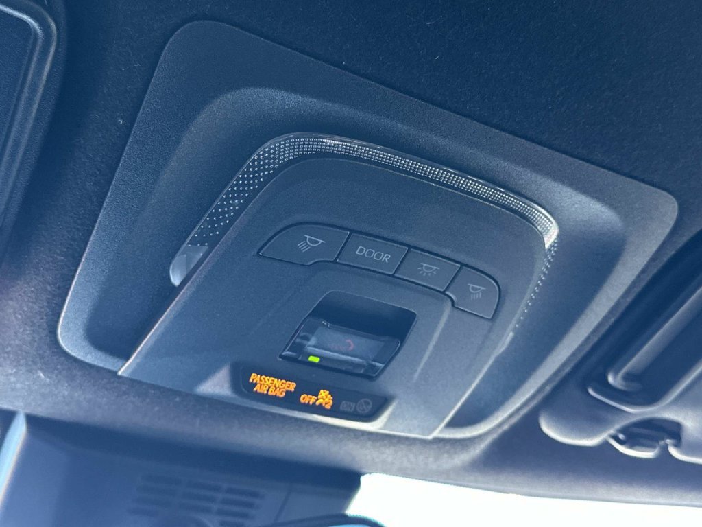 Used 2024 Toyota Corolla SE FWD image 38
