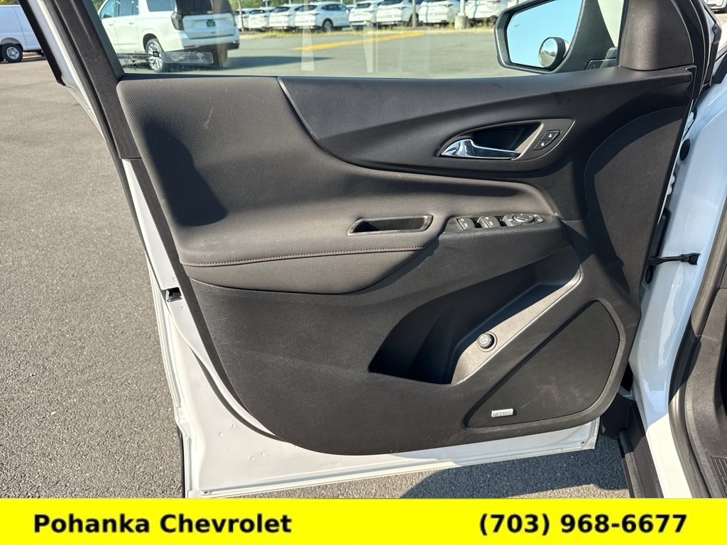 Certified 2022 Chevrolet Equinox RS w/ RS Leather Package AWD/4WD image 20