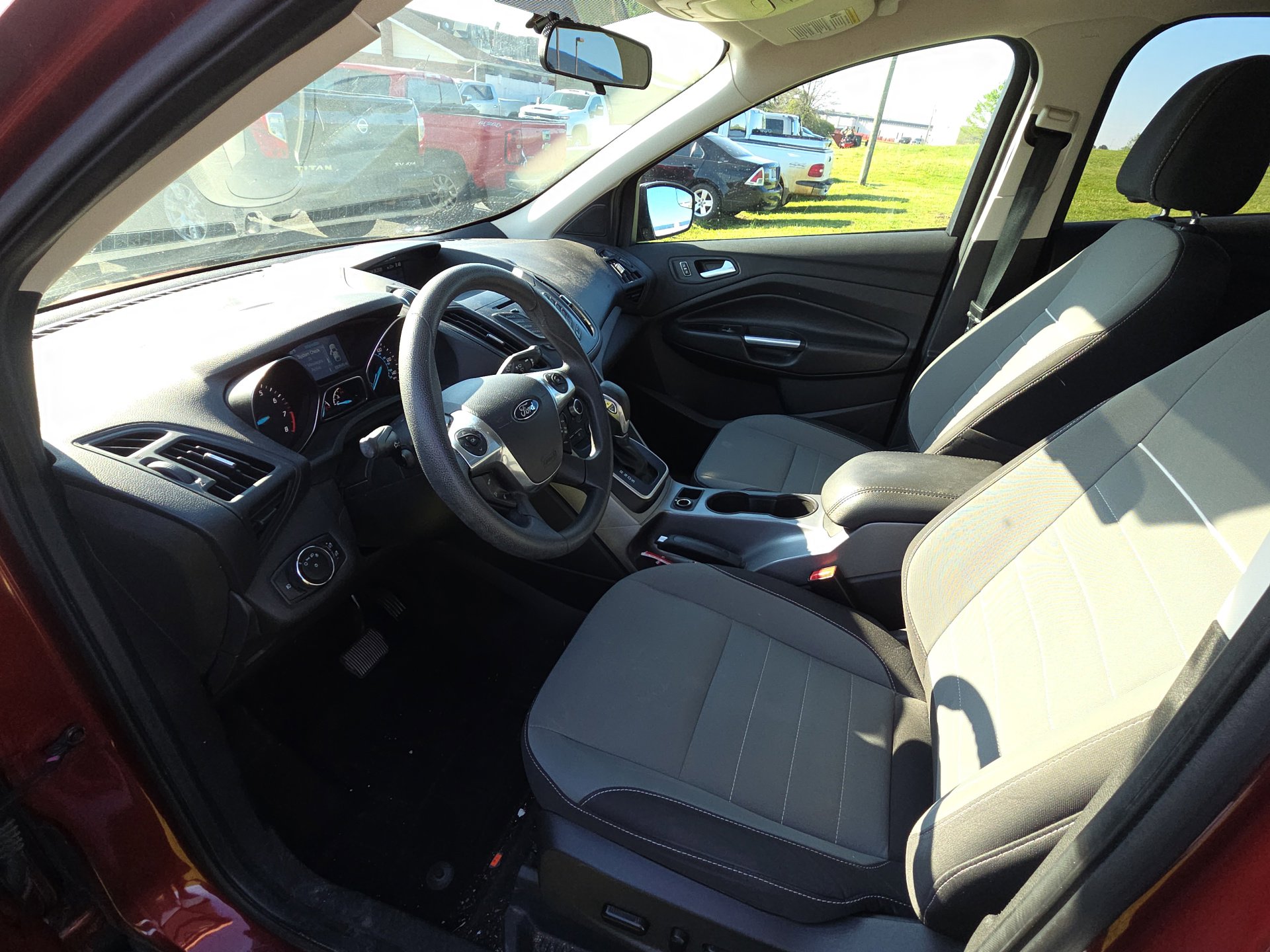 Used 2014 Ford Escape SE image 8