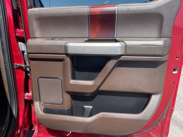 Used 2019 Ford F150 King Ranch w/ Equipment Group 601A Luxury AWD/4WD image 15