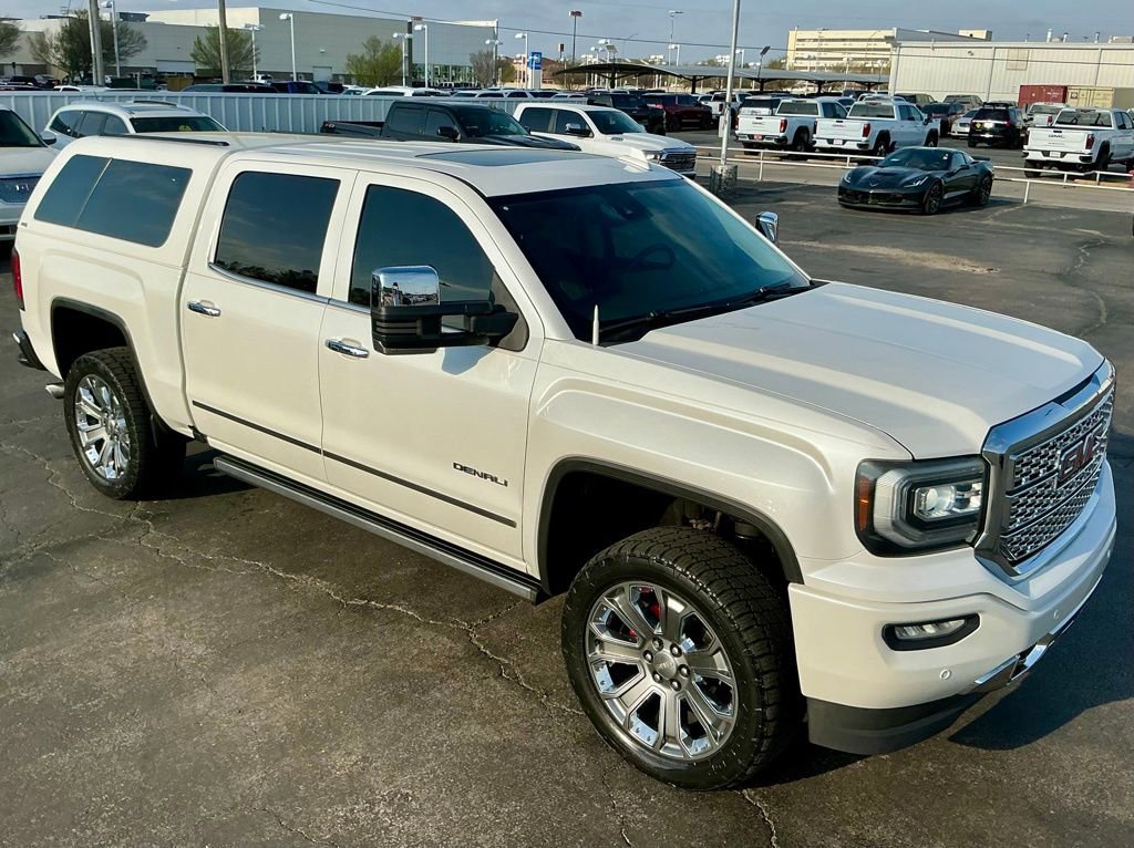 Used 2017 GMC Sierra 1500 Denali w/ Denali Ultimate Package image 5