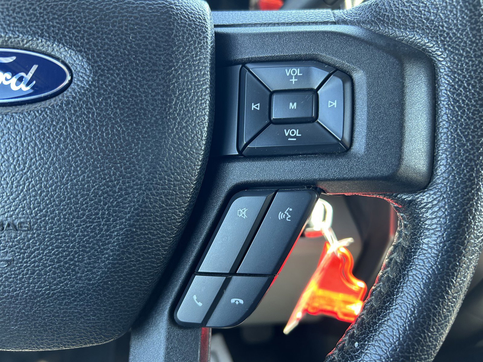 Used 2015 Ford F150 XLT w/ Equipment Group 302A Luxury image 24