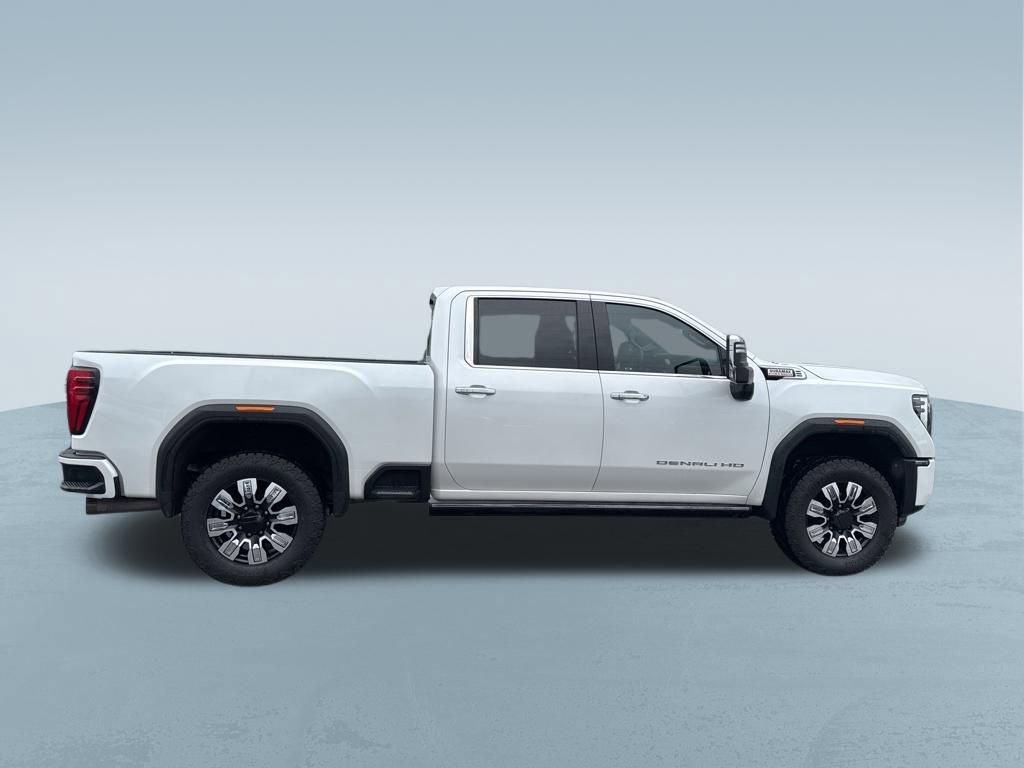 Used 2024 GMC Sierra 2500 Denali w/ Denali Reserve Package AWD/4WD image 9