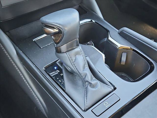 Used 2024 Lexus ES 350 FWD image 13