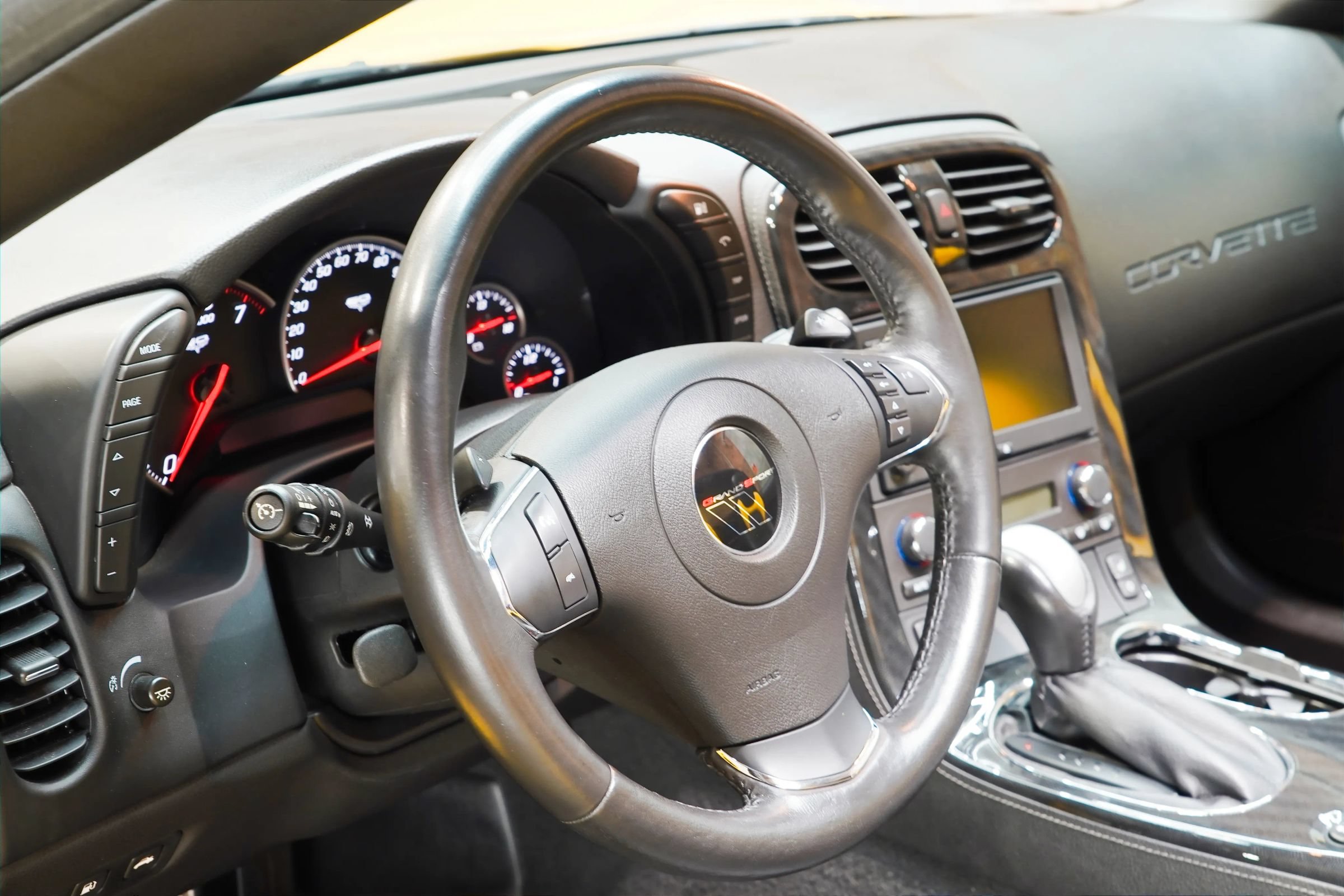 Used 2013 Chevrolet Corvette Grand Sport w/ 3LT Preferred Equipment Group RWD image 35