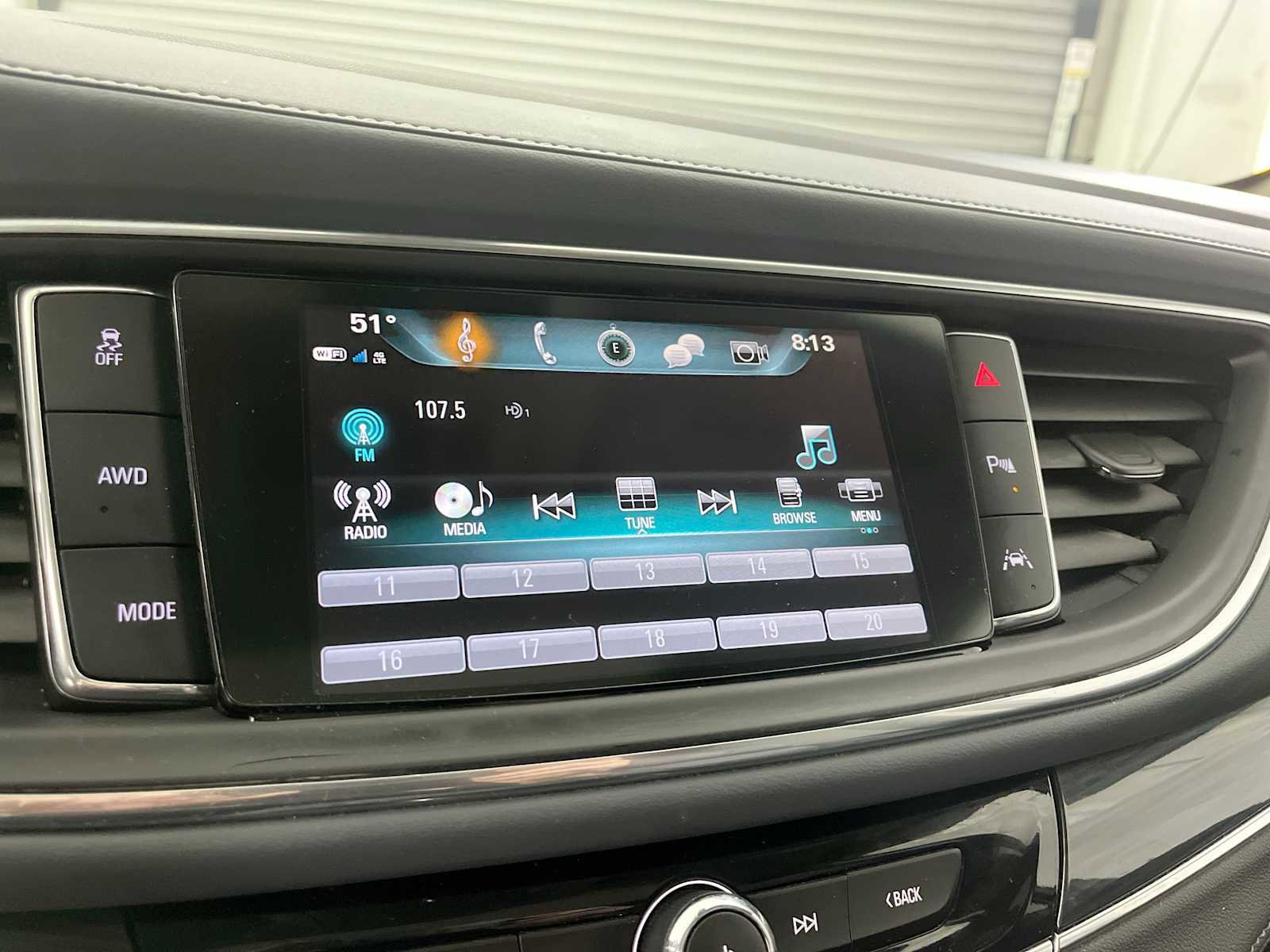 Used 2019 Buick Enclave Premium w/ Experience Buick Package AWD/4WD image 18