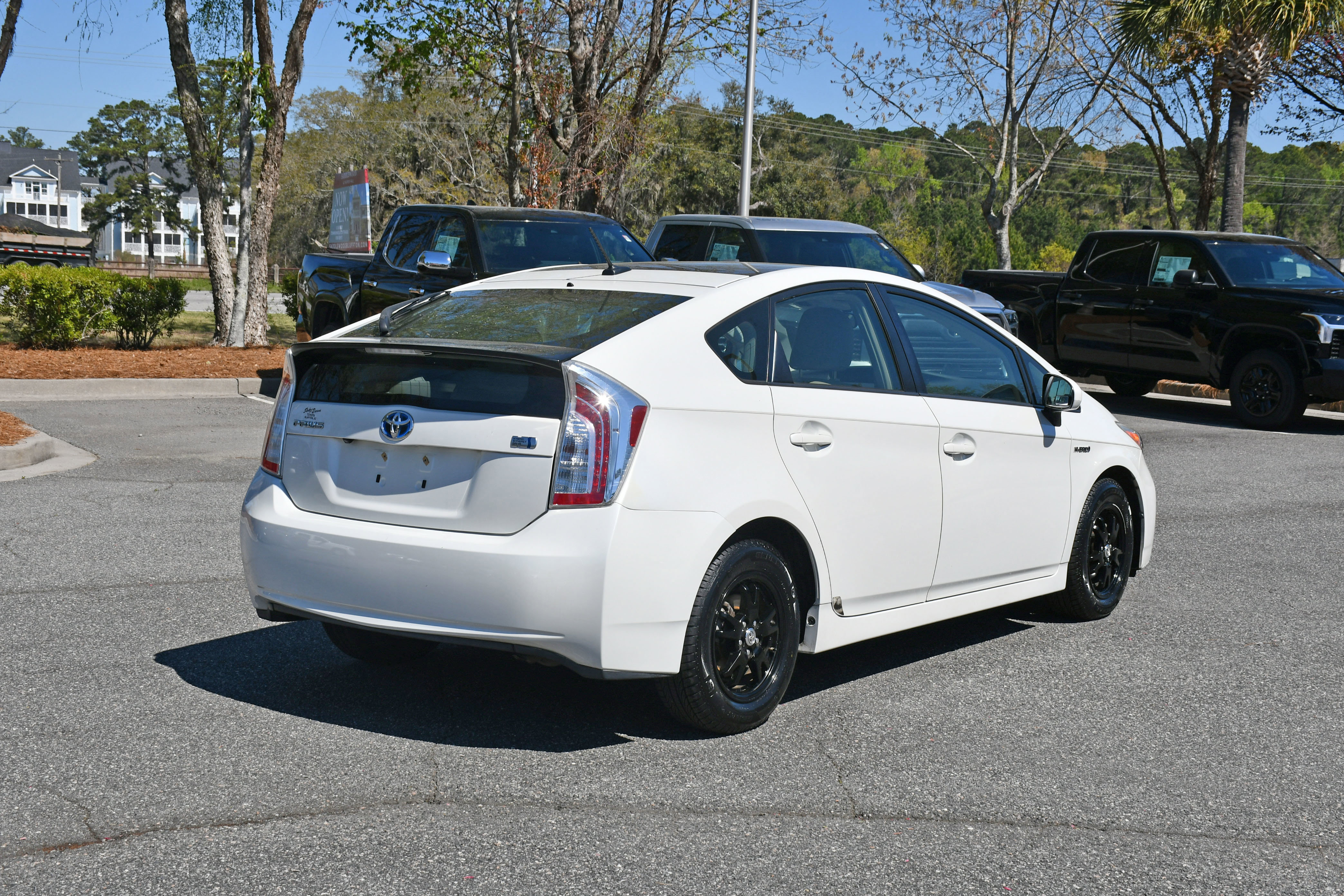 Used 2015 Toyota Prius Three w/ Solar Roof Package image 4