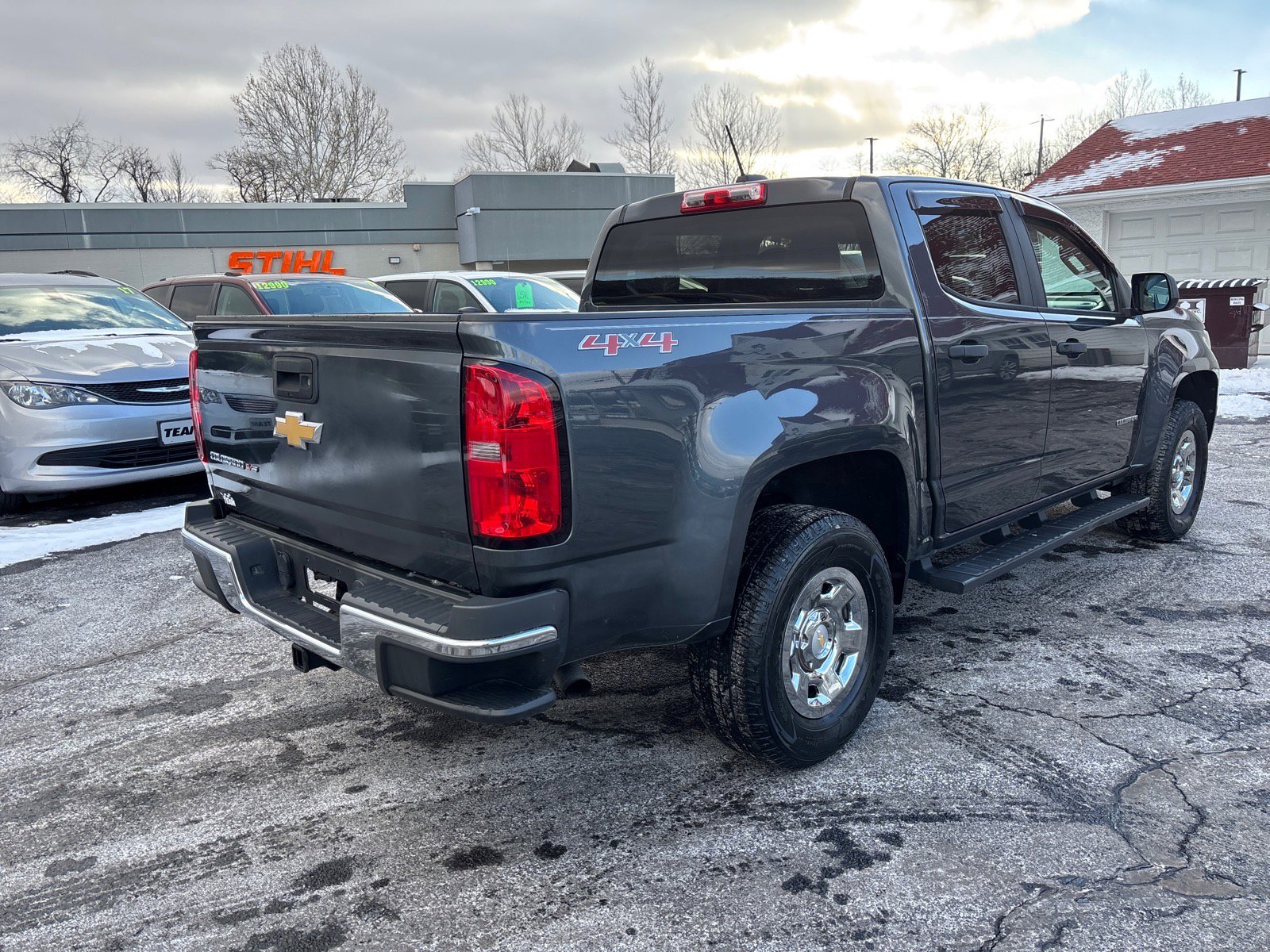 Used 2017 Chevrolet Colorado W/T image 6