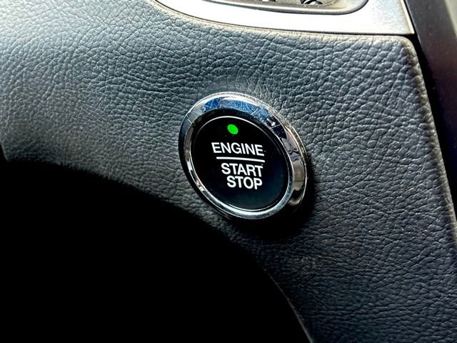 Used 2024 Ford Edge ST-Line image 24