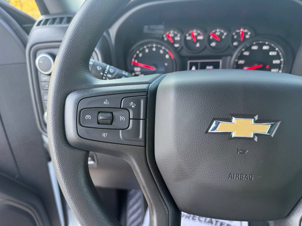 New 2026 Chevrolet Silverado 1500 Custom AWD/4WD image 31