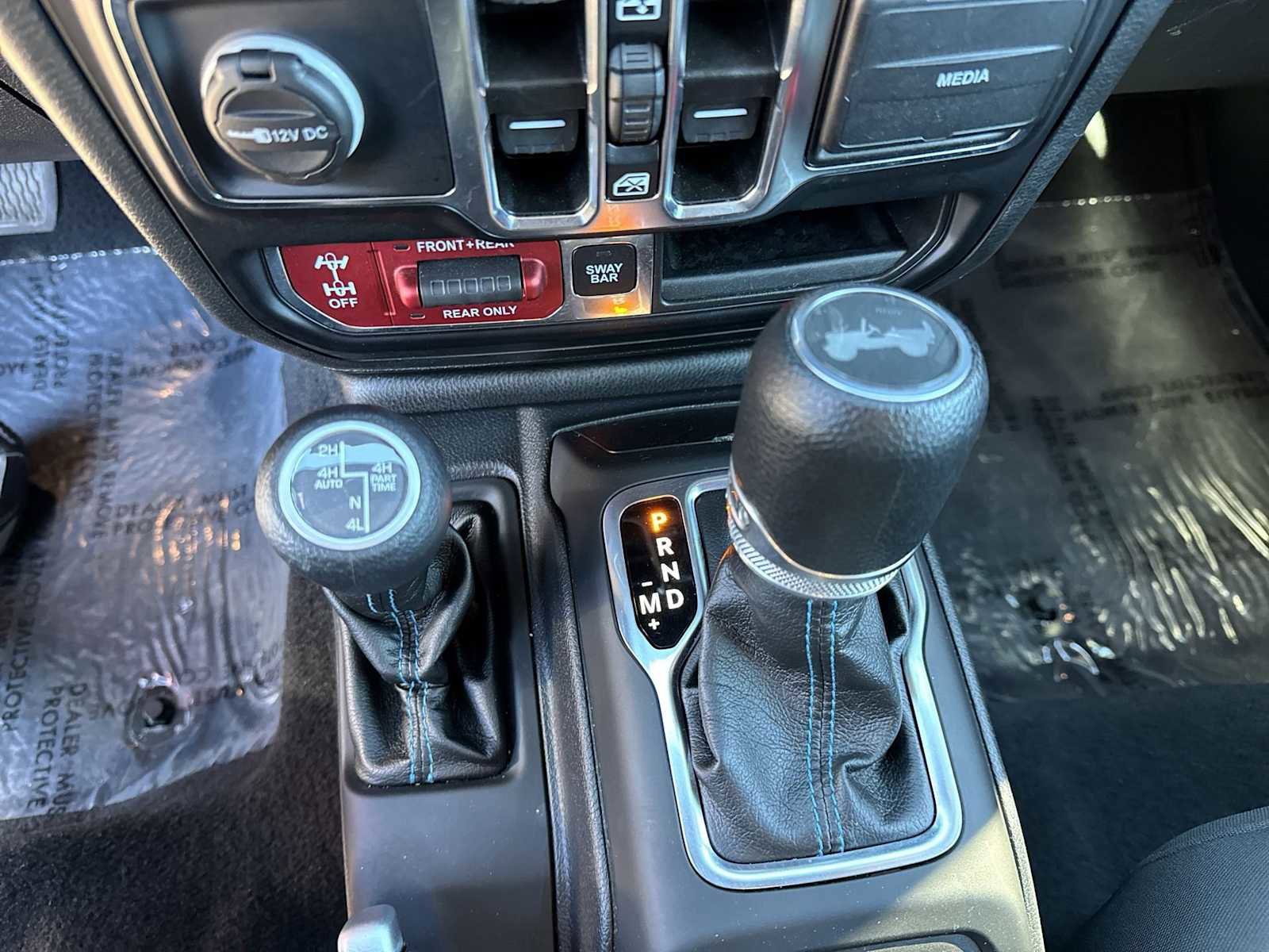 Used 2022 Jeep Wrangler Unlimited Rubicon 4xe image 29